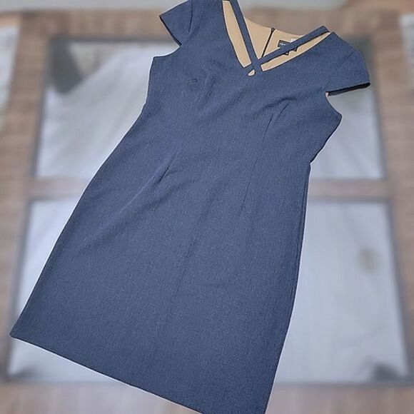 Connected Apparel Navy Crisscross V-Neck Cap Sleeve Sheath dress - Picture 4 of 16